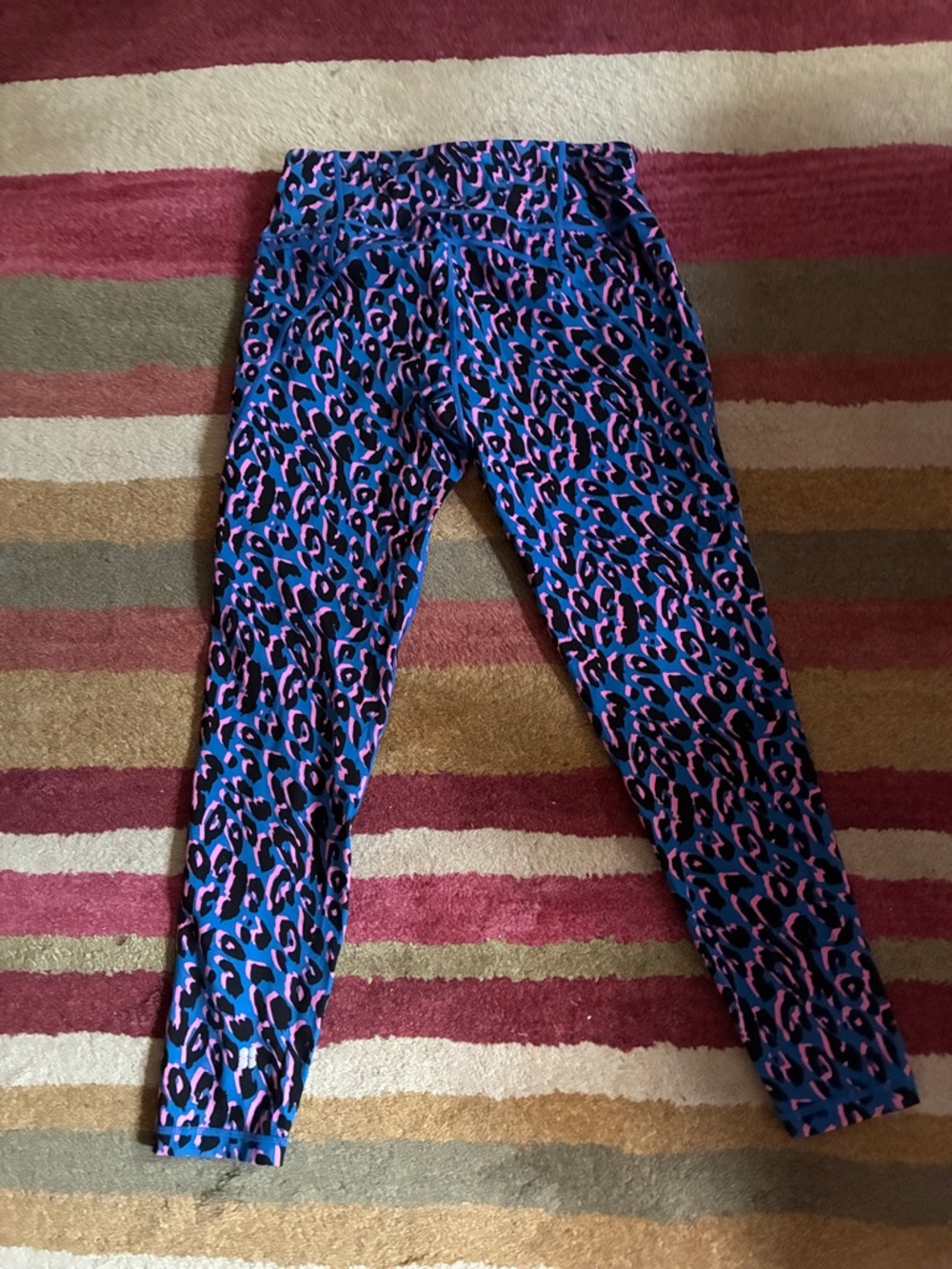 Bundle (2 pairs) of Sweaty Betty Power 7/8 length multicolor leggings, US size 6 - Picture 11 of 13